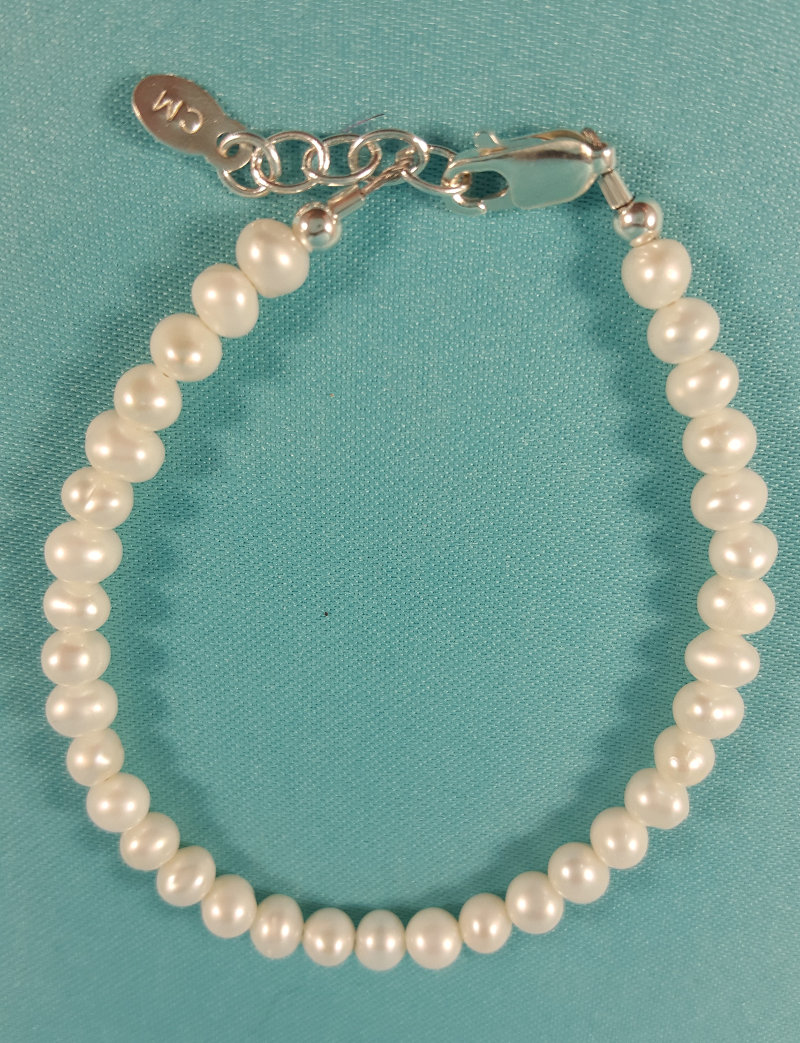 Pearl Bracelet with sterling clasp